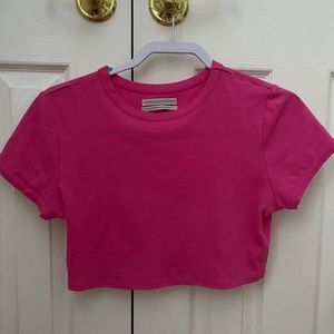 Cropped Tee